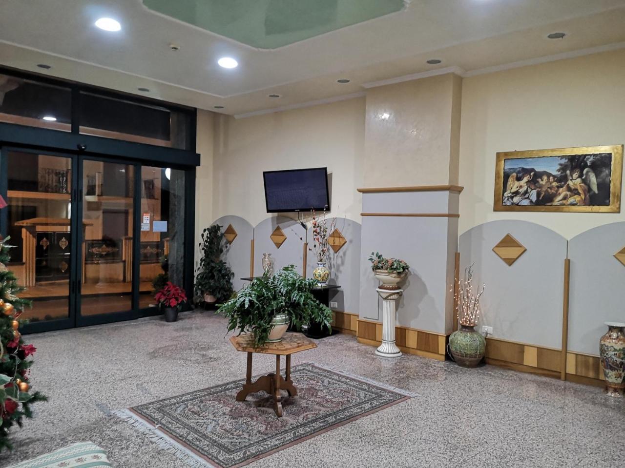 Grand Hotel Aspromonte Delianuova Exteriör bild